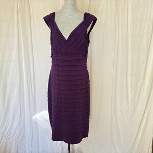 Connected Apparel stretchy Bodycon plum Purple Dress cap sleeve, V neck Size 16